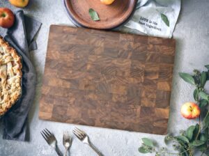 Cutting Boards, Serving Trays & Charcuterie Boards