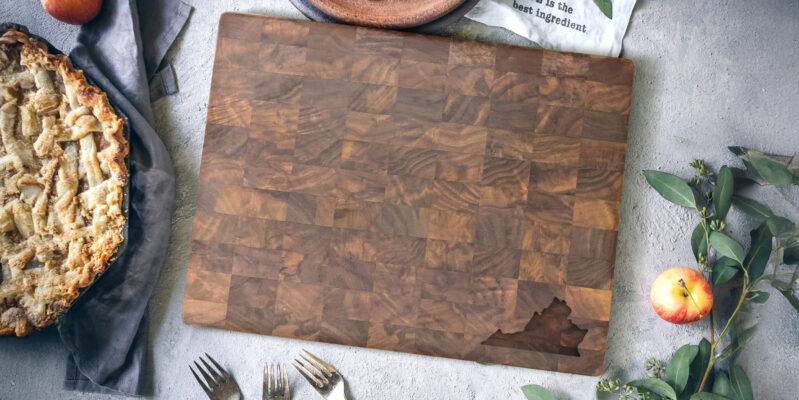 End Grain Cutting Board (Item # WEG-1418)